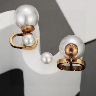 Dior Liora Pearl Orbital CD Stud Earrings